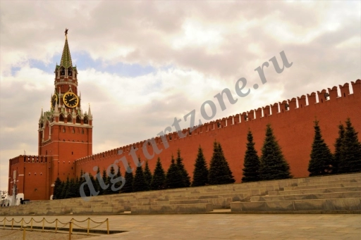 Красная площадь и Кремлёвская Спасская башня