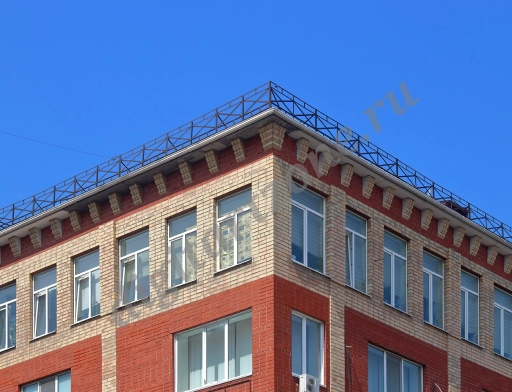 Кирпичное здание