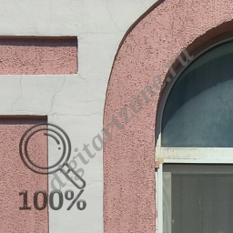 Окна здания в необычном стиле