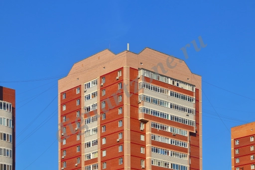 Кирпичный жилой дом