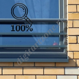 Окна кирпичного жилого дома